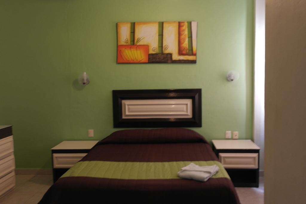 Hotel El Roble Tuxtla Gutiérrez Δωμάτιο φωτογραφία