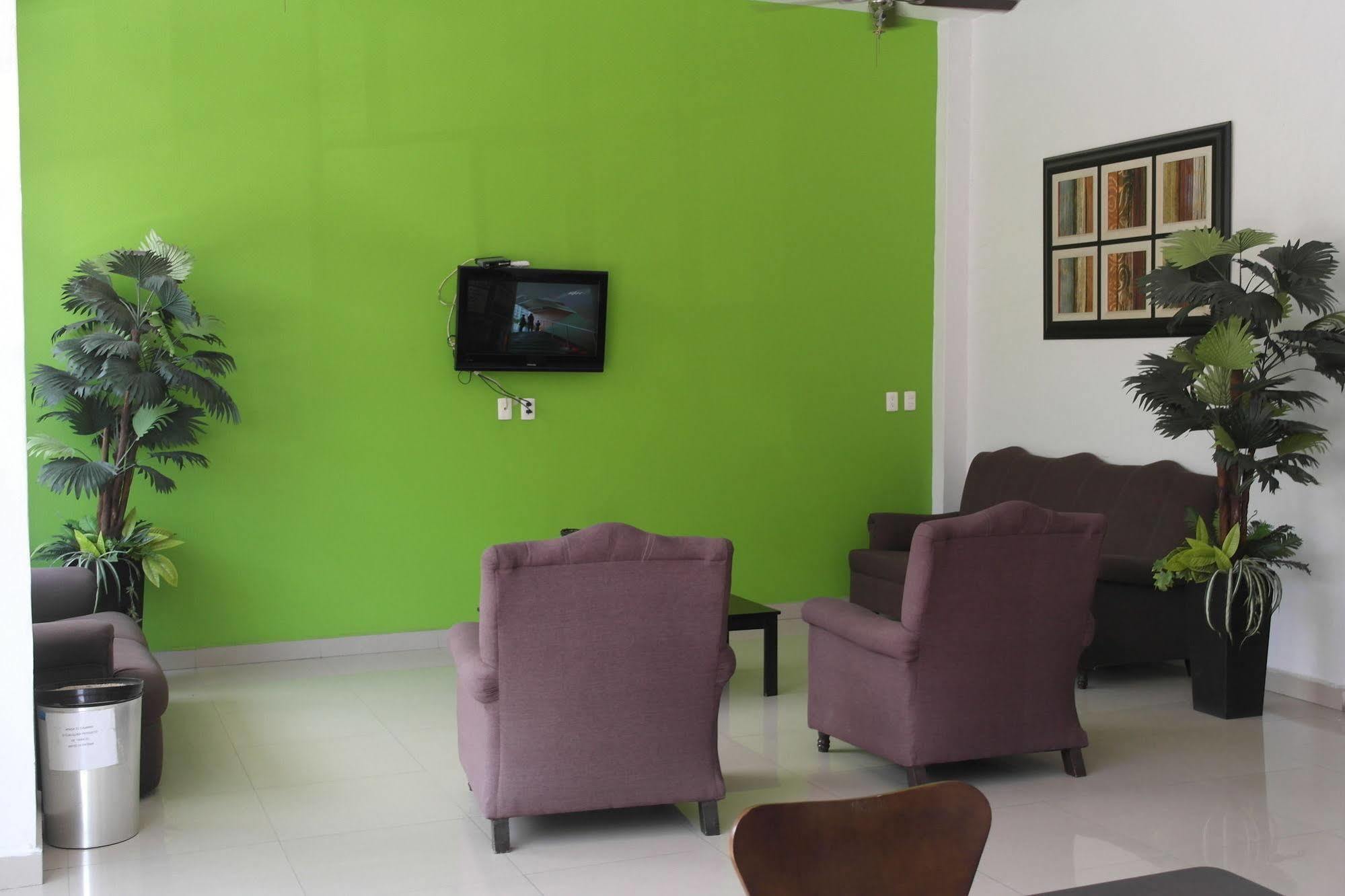 Hotel El Roble Tuxtla Gutiérrez Εξωτερικό φωτογραφία